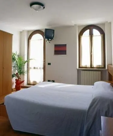 Hotel All'ancora 2*